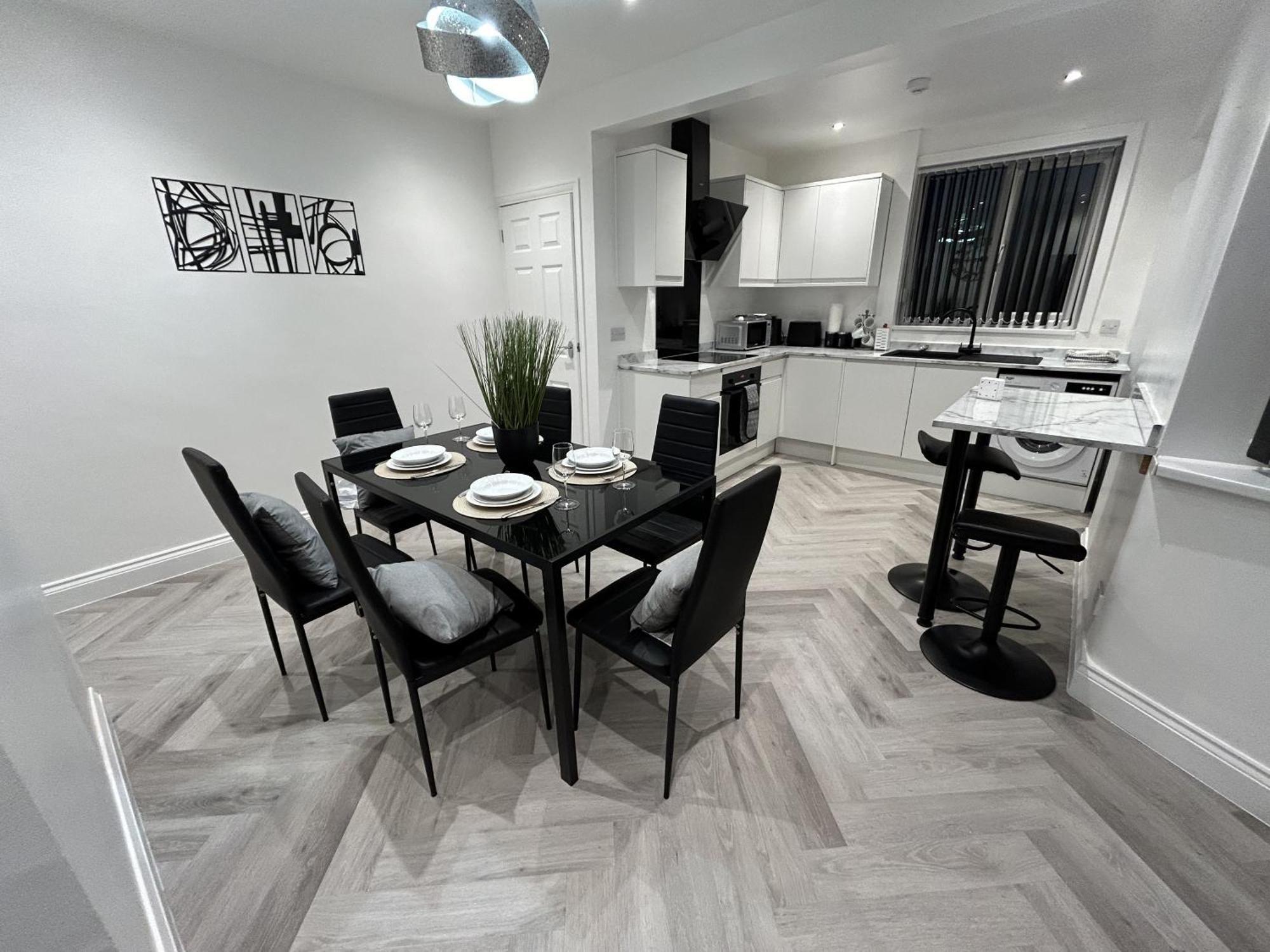 Lymer House - Stylish 3 Bedroom House In Wolverhampton Buitenkant foto